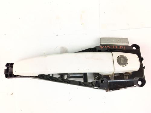 Used Front left exterior door handle OPEL ASTRA J (P10) 1.6 CDTi (68) (110 hp) 30733974