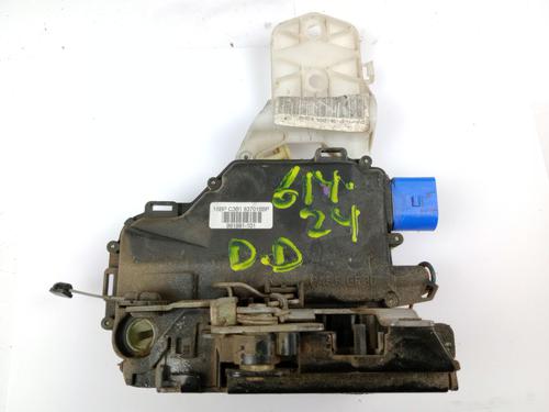 Used Front right lock VW POLO (9N_, 9A_) 1.4 16V (75 hp) 21122583