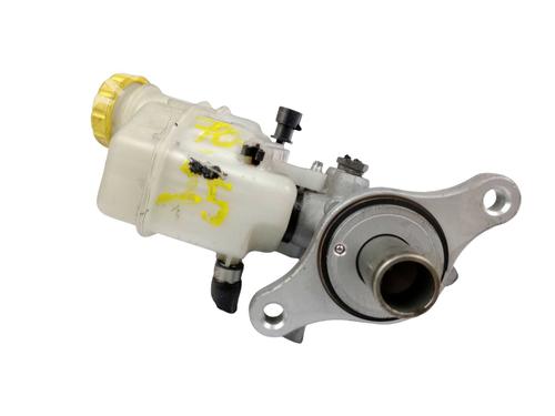 Used Brake master cylinder Brake master cylinder ABARTH 500 / 595 / 695 1.4 (312.AXF11, 312.AXF1A) (180 hp) 29285422 29285422