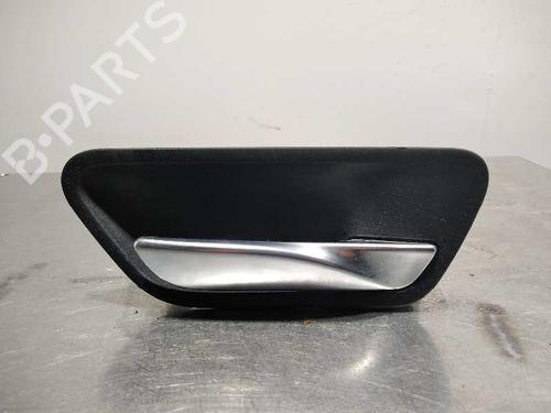 Used Front right interior door handle Front right interior door handle 10109746 10109746