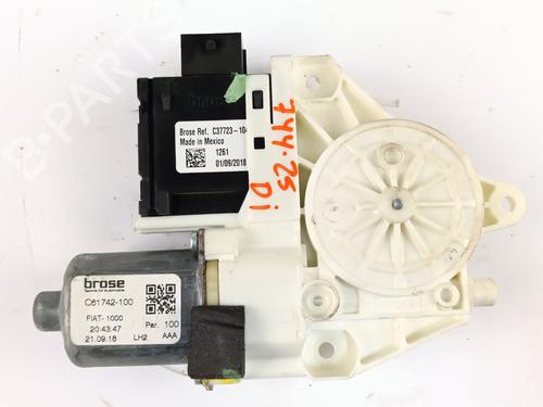 Moteur de lève-vitre avant gauche JEEP COMPASS (MP, M6, MV, M7) 1.4 MultiAir (140 hp) 30835603