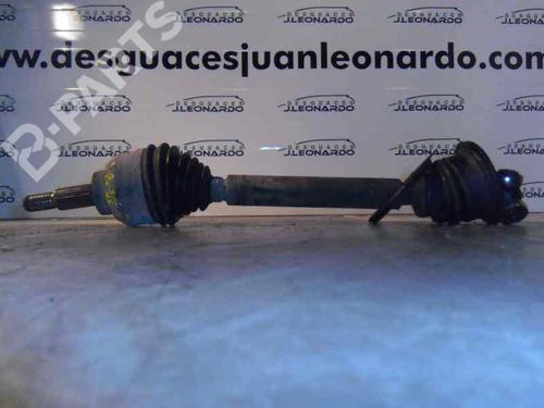 Used Left front driveshaft RENAULT LAGUNA II (BG0/1_) [2001-2007]  11247366