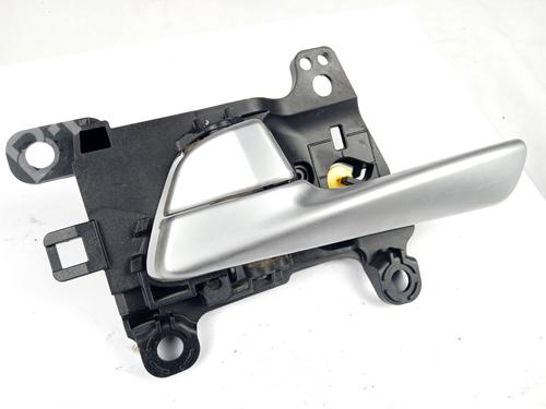 Used Front left interior door handle Front left interior door handle HYUNDAI TUCSON (TL, TLE) [2015-2023] 10617573 10617573