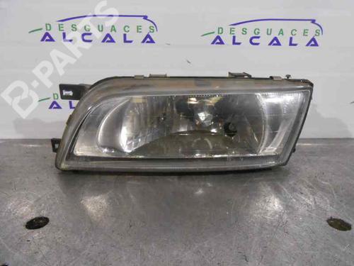 Used Left headlight NISSAN PRIMERA Hatchback (P11) [1996-2002]  11247713