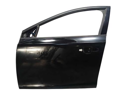 left-front-door-volvo-v40-hatchback-525-2012-2013-2014-2015-2016-2017-2018-2019-36887151 main image
