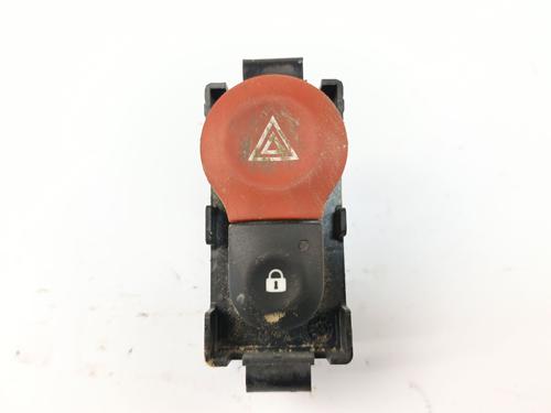 Used Warning switch RENAULT KANGOO / GRAND KANGOO II (KW0/1_) 1.5 dCi 95 (KW16) (95 hp) 30721566