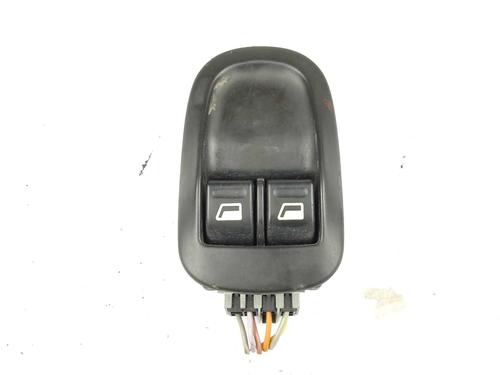 Used Left front window switch Left front window switch PEUGEOT 206 Hatchback (2A/C) 1.9 D (69 hp) 17643843 17643843