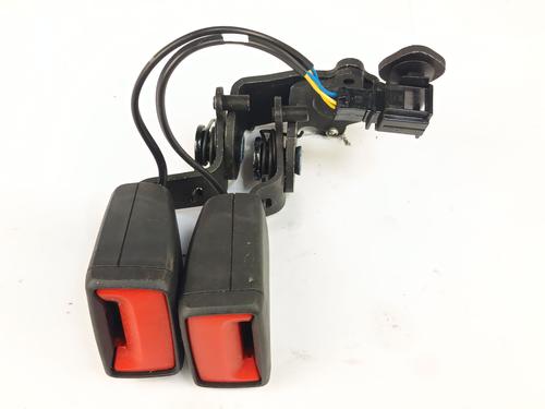 seat-buckle-cupra-leon-kl1-ku1-kug-2020-34162974 main image