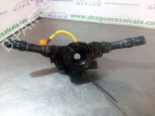 Used Switch Switch TOYOTA YARIS (_P13_) [2010-2020] 10751788 10751788