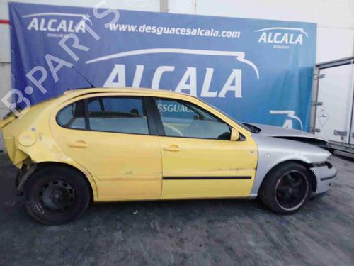 Right front fog light SEAT LEON (1M1) 1.9 TDI | BP21573058C31 - Image 4