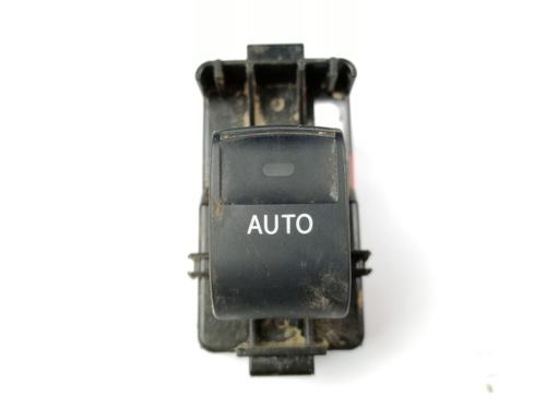 Used Right rear window switch TOYOTA LAND CRUISER PRADO (_J15_) 2.8 D-4D (GDJ150_, GDJ155_, GDJ150, GDJ151) (177 hp) 21795004