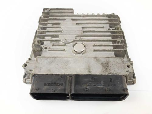 Used Engine control unit (ECU) Engine control unit (ECU) 30696982 30696982