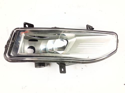 Used Right front fog light NISSAN QASHQAI II (J11, J11_) 1.3 DIG-T (140 hp) 30435001