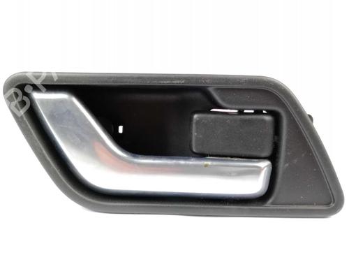 Used Front right interior door handle Front right interior door handle LAND ROVER FREELANDER 2 (L359) 2.2 TD4 4x4 (160 hp) 22740862 22740862