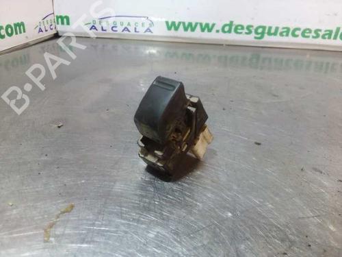 Used Right front window switch Right front window switch SUBARU FORESTER (SG_) 2.0 X AWD (SG5) (158 hp) 9994818 9994818