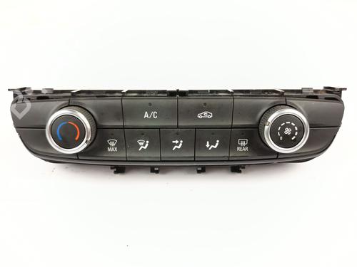 Used Climate control OPEL CROSSLAND X / CROSSLAND (P17, P2QO) 1.5 (75) (110 hp) 26557014