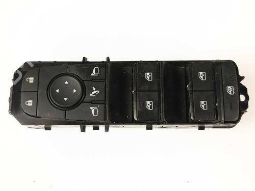 Used Left front window switch Left front window switch 38046056 38046056