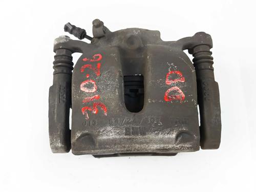 Used Right front brake caliper Right front brake caliper BMW 1 (F40) 118 i (140 hp) 34704994 34704994