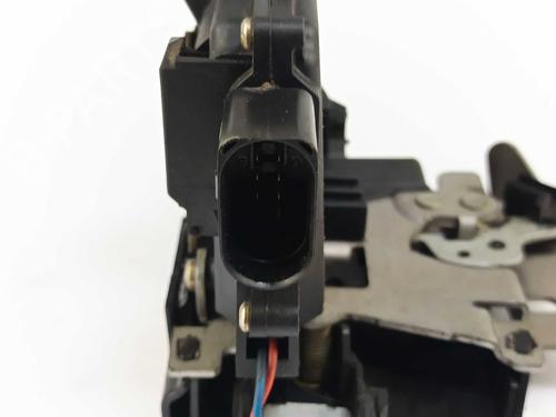 Front left lock AUDI A4 B6 Avant (8E5) 2.0 FSI | BP34446311C98 - Image 3