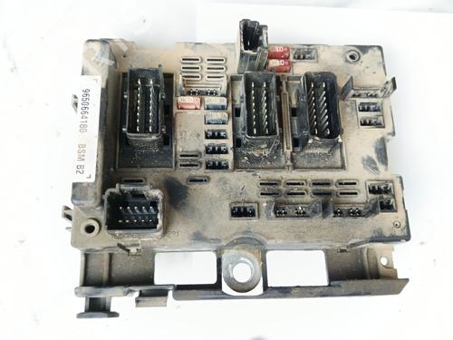 Used Fuse box PEUGEOT 307 (3A/C) 2.0 HDi 90 (90 hp) 28599884