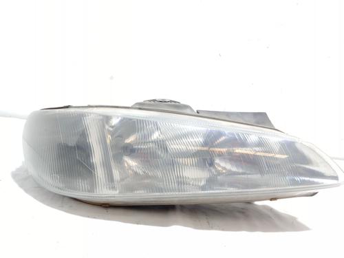 Used Right headlight PEUGEOT 406 (8B) 2.1 TD 12V (109 hp) 18549748