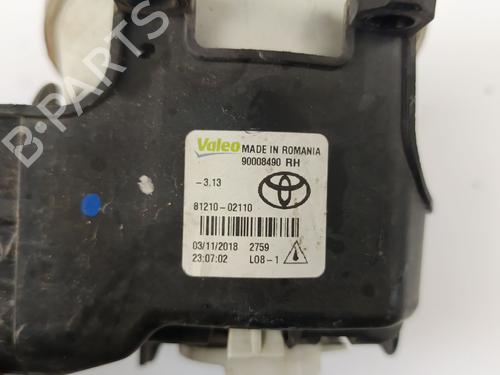 Right front fog light TOYOTA C-HR (_X1_) 1.8 Hybrid (ZYX10_, ZYX11_) | BP31940101C31