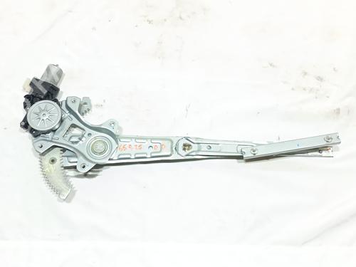 Rudehejsemekanisme Højre foran MITSUBISHI MIRAGE / SPACE STAR VI Hatchback (A0_A) 1.2 (A03A) (80 hp) 30263121