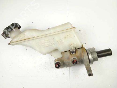 Used Brake master cylinder Brake master cylinder 16723845 16723845