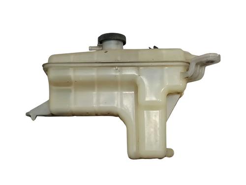 Ekpansionstank Ekpansionstank TOYOTA RAV 4 IV (_A4_) 2.0 D (ALA40_, ALA40R) (124 hp) 34646238 34646238