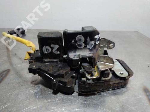 Used Rear left lock KIA SORENTO I (JC) 2.5 CRDi (170 hp) 9996457