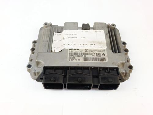 engine-control-unit-ecu-citroen-c4-i-lc_-2004-2005-2006-2007-2008-2009-2010-2011-2012-2013-2014-34400705 main image