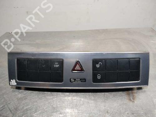 Used Switch Switch MERCEDES-BENZ C-CLASS (W203) C 200 CGI Kompressor (203.043) (170 hp) 14355572 14355572
