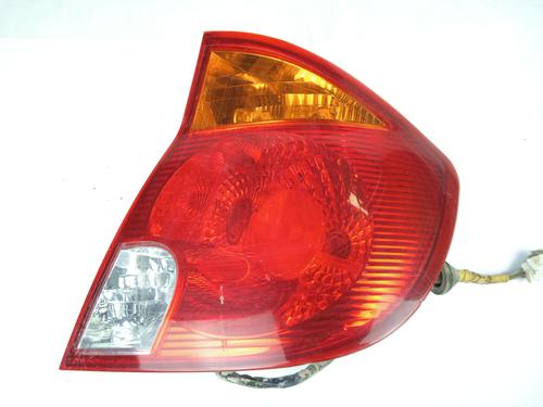Used Right taillight HYUNDAI ACCENT II (LC) 1.3 (86 hp) 13938914