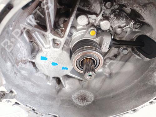 Gearbox HYUNDAI TUCSON (TL, TLE) 1.7 CRDi | BP30144263M3