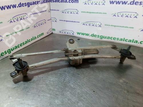 Used Front wiper motor KIA SPORTAGE III (SL) [2009-2017]  9994327