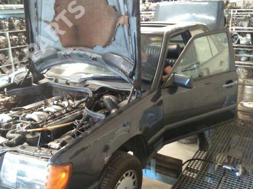Right front indicator MERCEDES-BENZ 124 Saloon (W124)  | BP11208480C33 