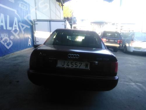 Blinklys foran venstre AUDI A6 C4 (4A2) 2.5 TDI | BP16767895C32 
