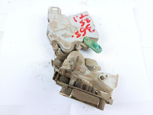 Used Rear left lock NISSAN TERRANO II (R20) 2.7 TDi 4WD (125 hp) 27244425