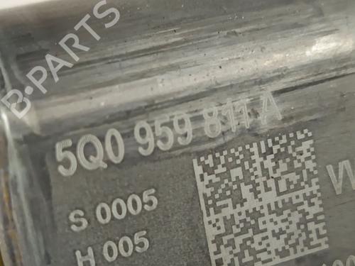 Left rear window motor SEAT LEON (5F1) 2.0 TDI | BP30126849E23