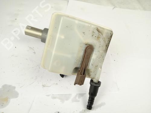 Brake master cylinder PEUGEOT 3008 I MPV (0U_) 1.6 HDi | BP23087917M77 
