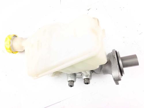Used Brake master cylinder Brake master cylinder 28388990 28388990