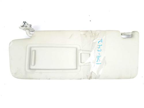 Used Left sun visor Left sun visor 17190228 17190228