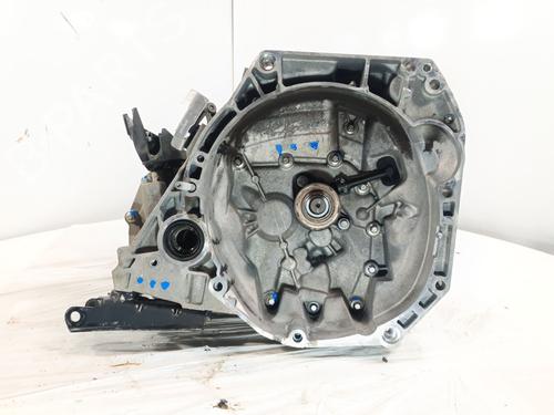 Getriebe für DACIA SANDERO II TCe 90 (B8M1, B8MA, B8AC) (90 hp) 31130986