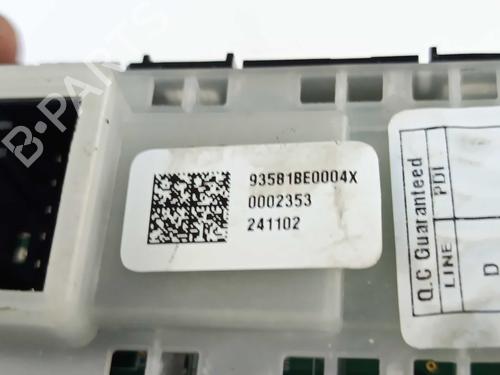 Right rear window switch HYUNDAI TUCSON (NX4E, NX4A) 1.6 T-GDi | BP32147254I28 - Image 3