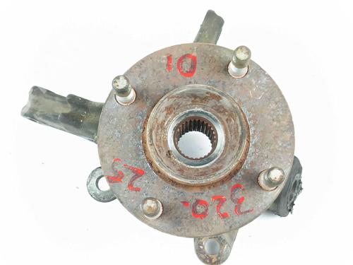 Used Left front steering knuckle Left front steering knuckle NISSAN ALMERA II (N16) 2.2 Di (110 hp) 26576132 26576132