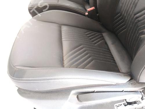 Seats set NISSAN JUKE (F16_) 1.0 | BP31015211C78 
