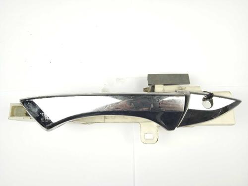 Used Front left exterior door handle Front left exterior door handle 17570936 17570936