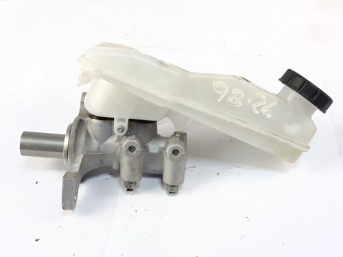 Used Brake master cylinder Brake master cylinder OPEL FRONTERA (OV24) 1.2 MHEV (101 hp) 32499576 32499576
