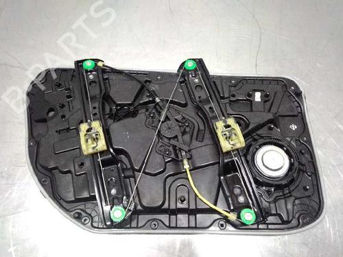 Used Front right window mechanism Front right window mechanism VOLVO V40 Hatchback (525) D3 (150 hp) 10752256 10752256