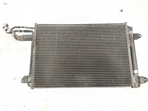 ac-radiator-seat-leon-1p1-2005-2006-2007-2008-2009-2010-2011-2012-2013-31159182 main image